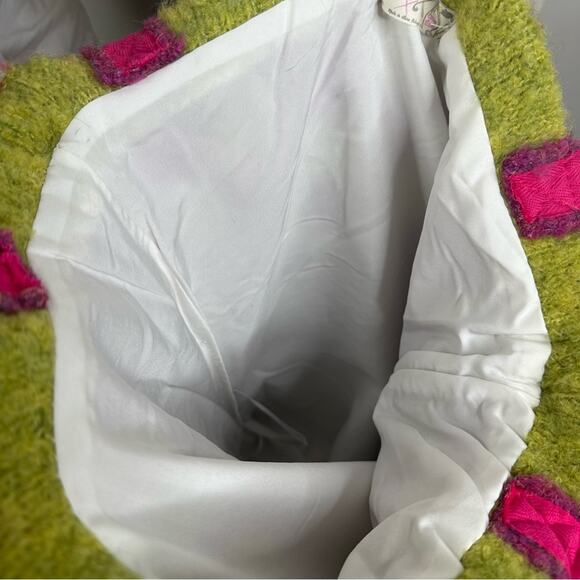 NWOT Free People Checkers Carry On Scarf Set - Green/Magenta Combo - Picture 5 of 7